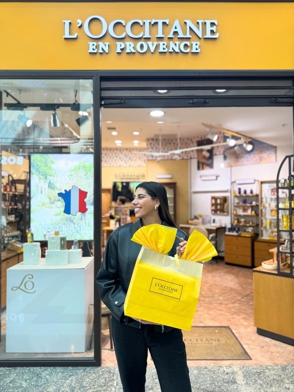 Antonia en una colaboración con L'Occitane en Provence